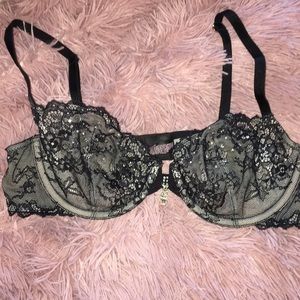 Victoria's Secret bra